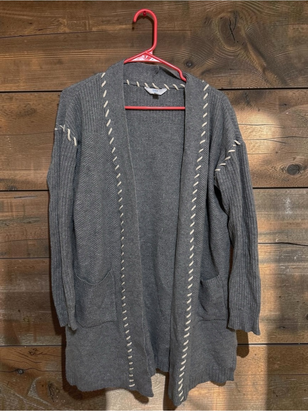 Time and Tru Open-Front Gray Cardigan with Cream Stitch Detail